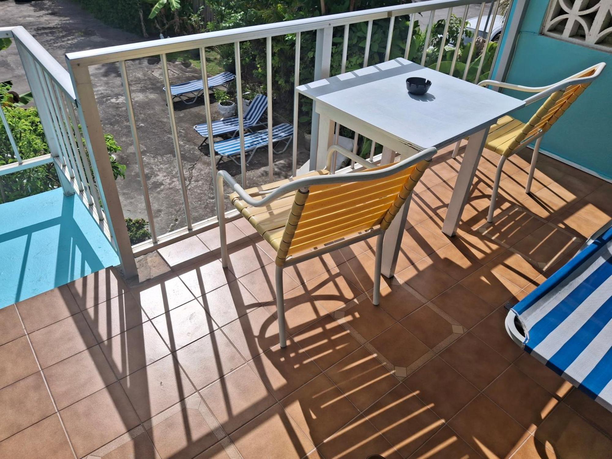 Ocean View Apartments Bridgetown Exteriör bild